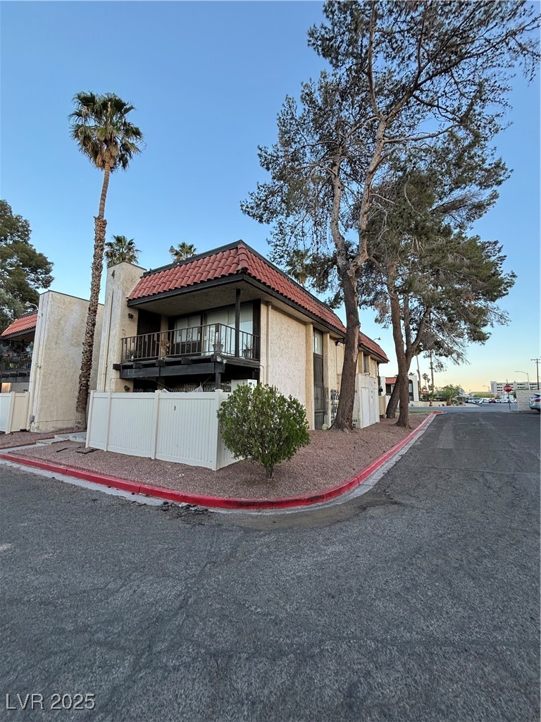 1370 Vegas Valley Drive 47