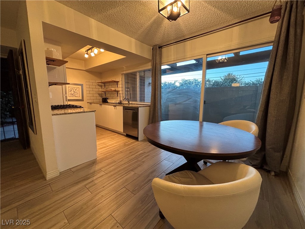 1370 Vegas Valley Drive 47