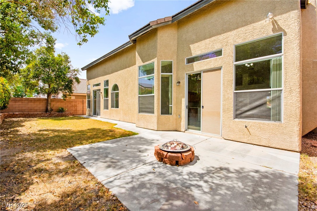 4007 West Red Coach Avenue