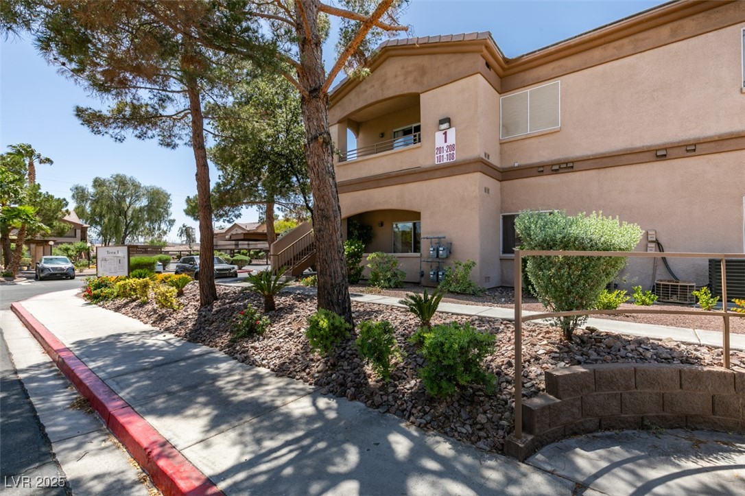 5751 East Hacienda Avenue 105