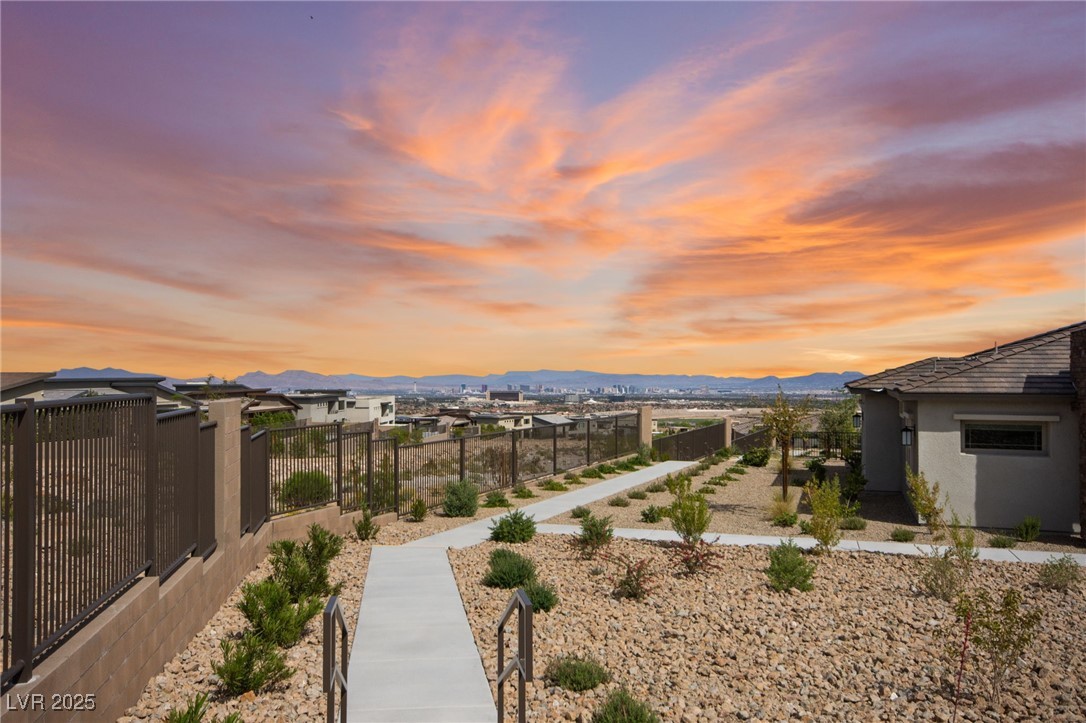12648 Heritage Bend Drive