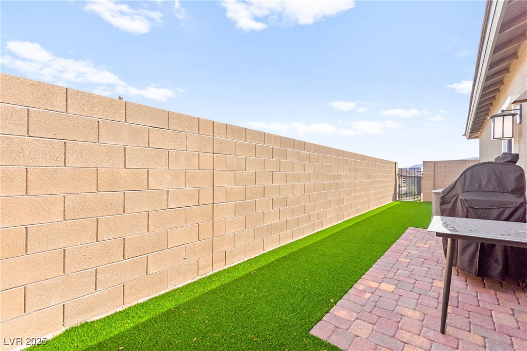 12648 Heritage Bend Drive