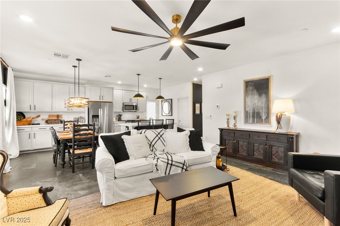 12648 Heritage Bend Drive