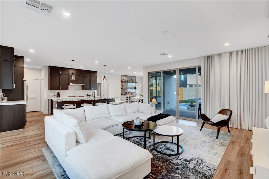 4177 Railhead Pass Avenue