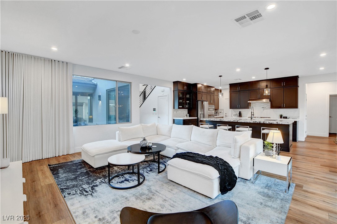 4177 Railhead Pass Avenue