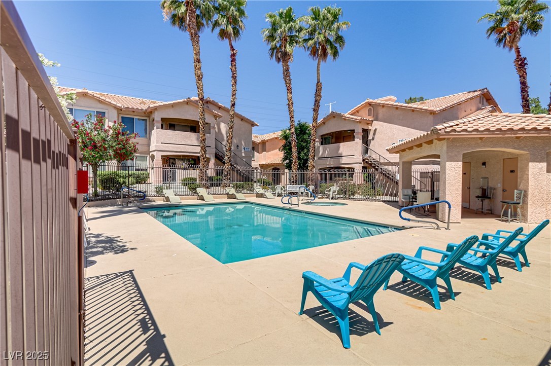 8450 Alta Drive 220
