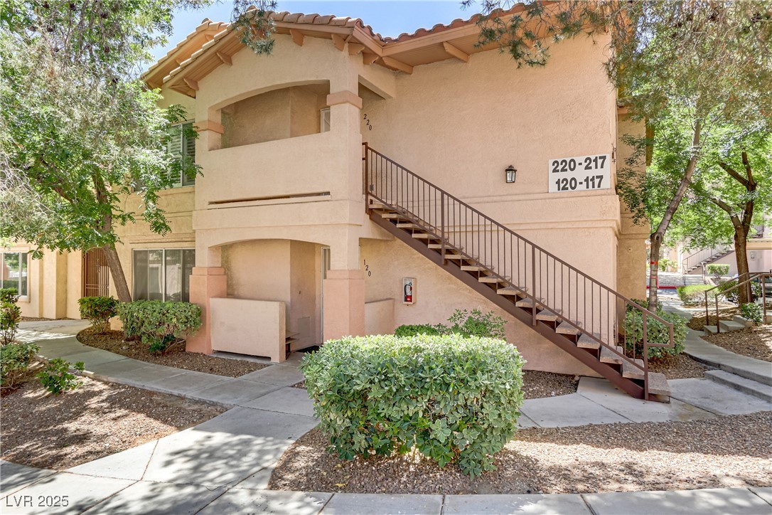 8450 Alta Drive 220