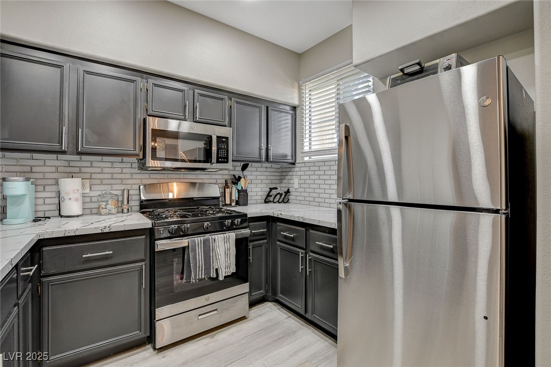 9050 West Warm Springs Road 1074