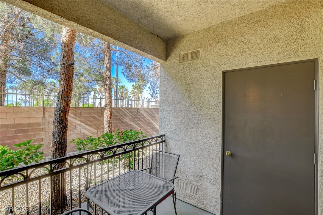 9050 West Warm Springs Road 1074