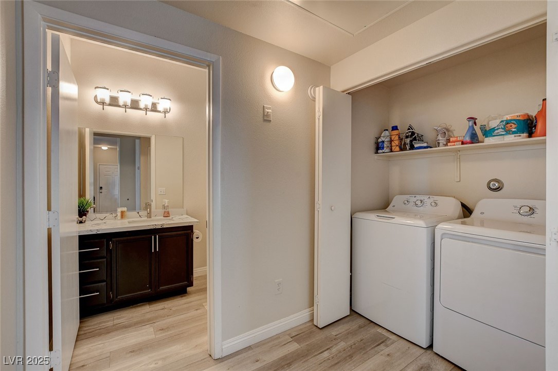 9050 West Warm Springs Road 1074