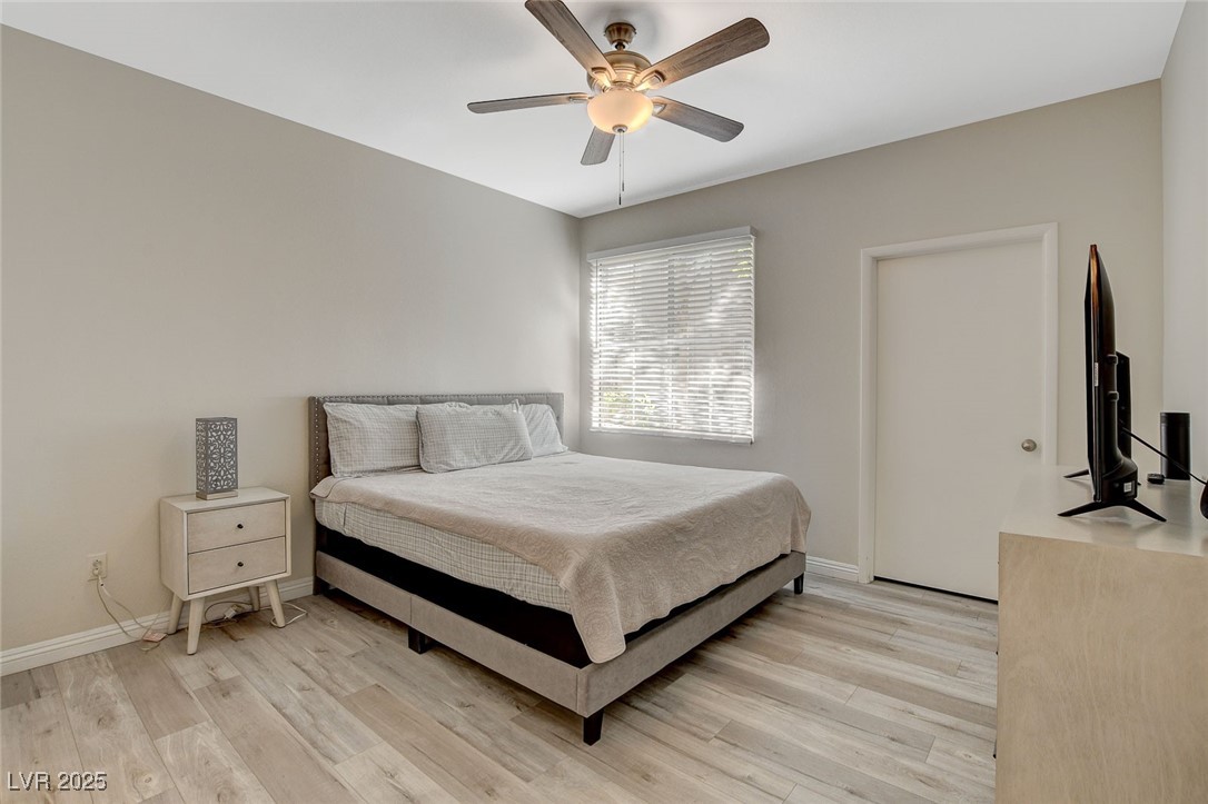 9050 West Warm Springs Road 1074