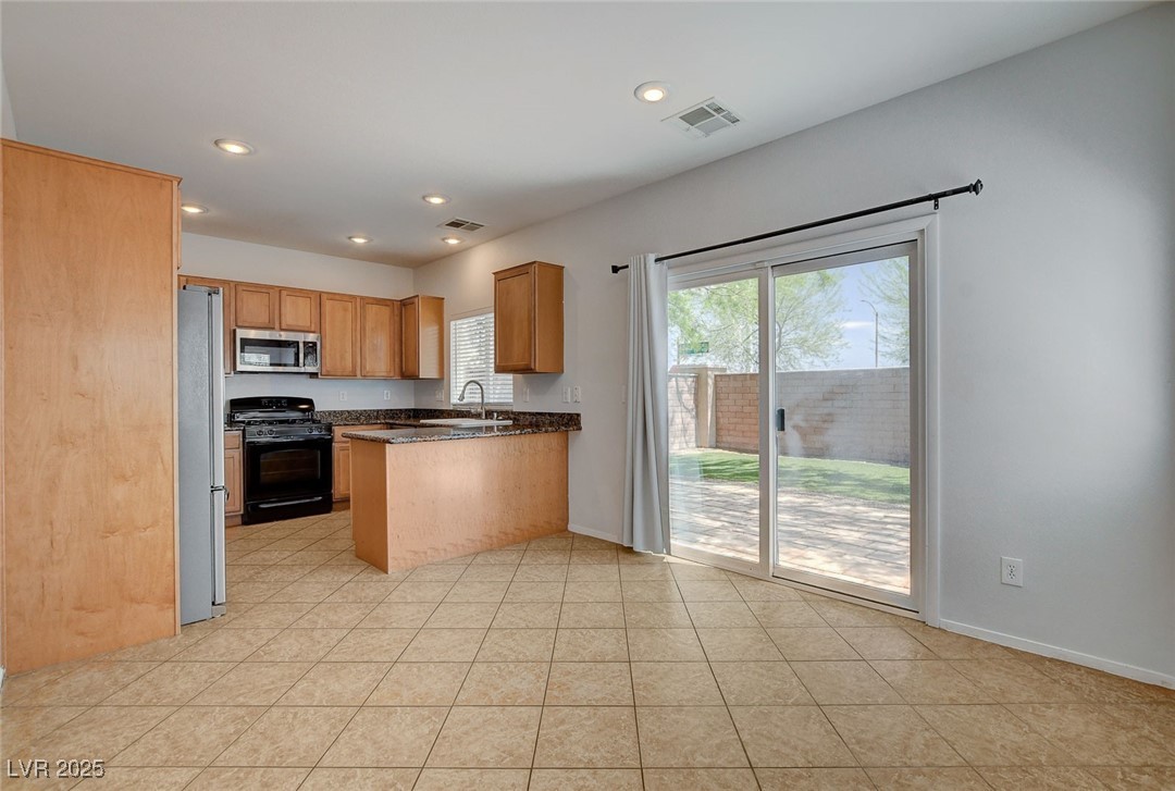 10220 Adobe Mountain Street