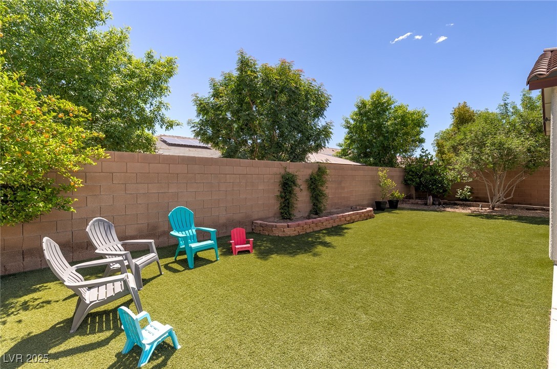8232 Silver Vine Street