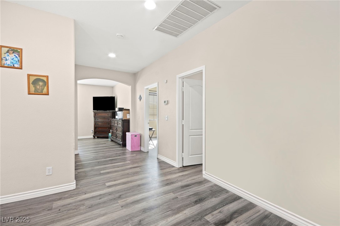 5832 Ivy Vine Court