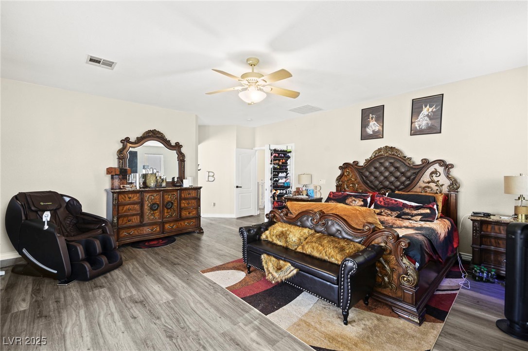 5832 Ivy Vine Court