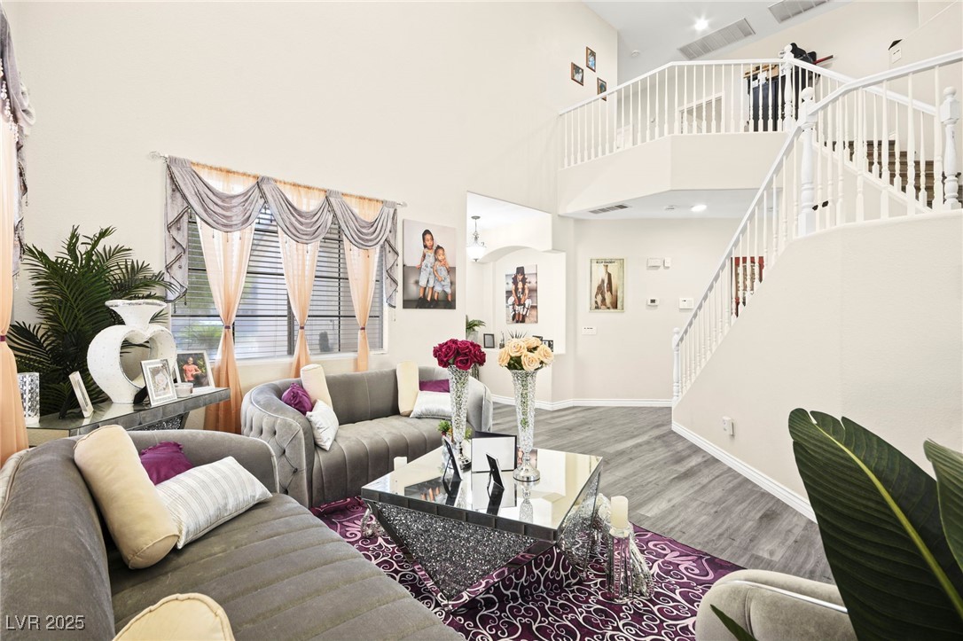 5832 Ivy Vine Court