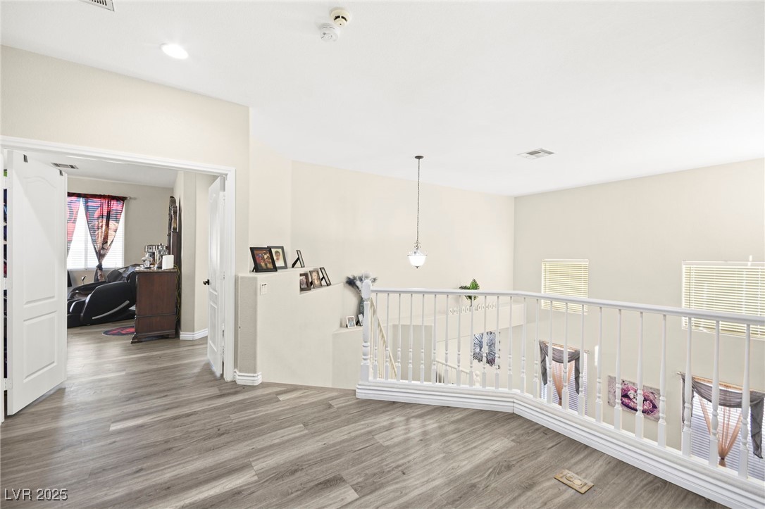 5832 Ivy Vine Court