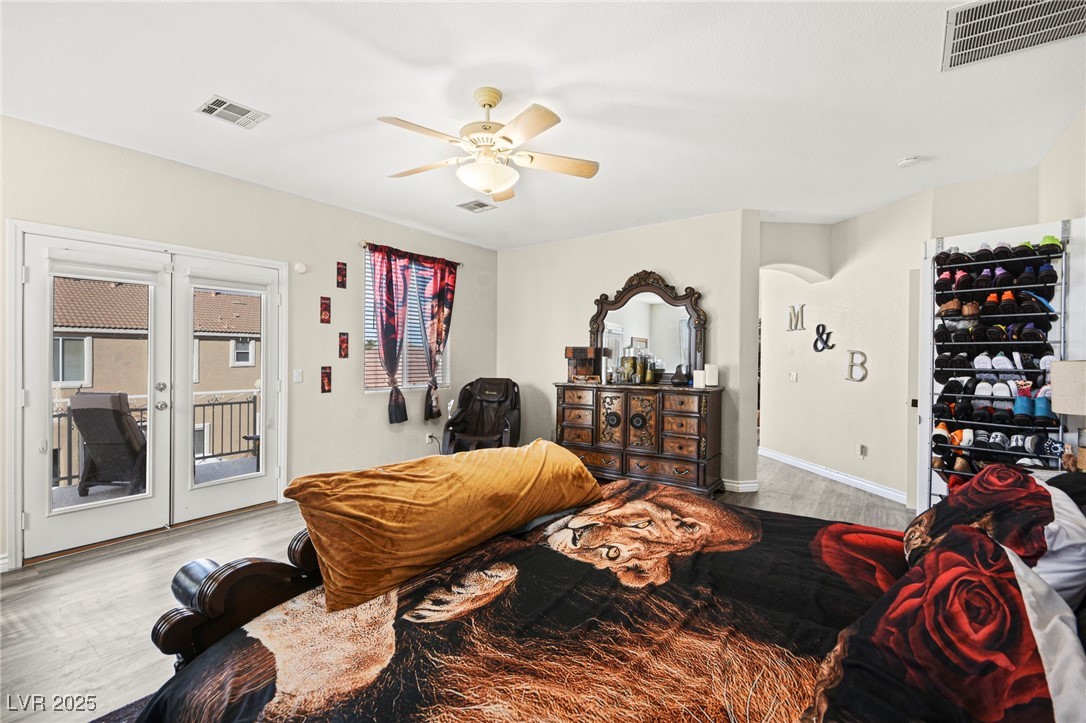 5832 Ivy Vine Court