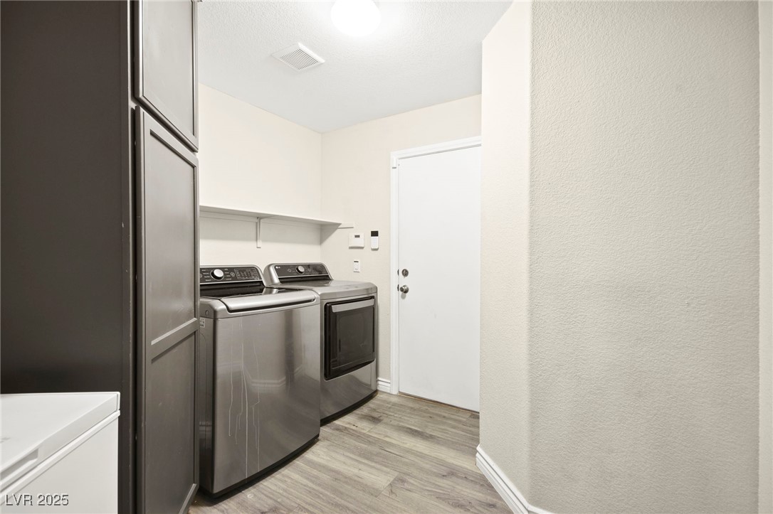 5832 Ivy Vine Court
