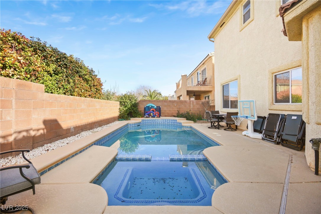 5832 Ivy Vine Court