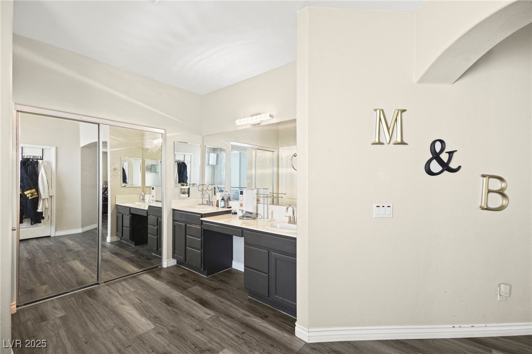 5832 Ivy Vine Court