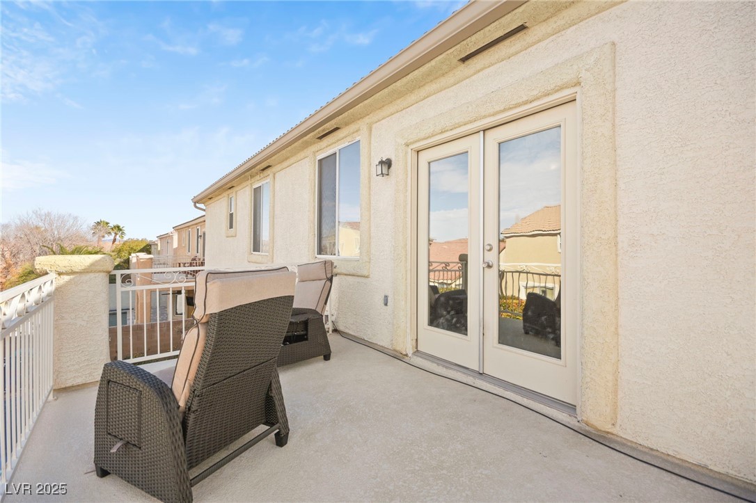 5832 Ivy Vine Court