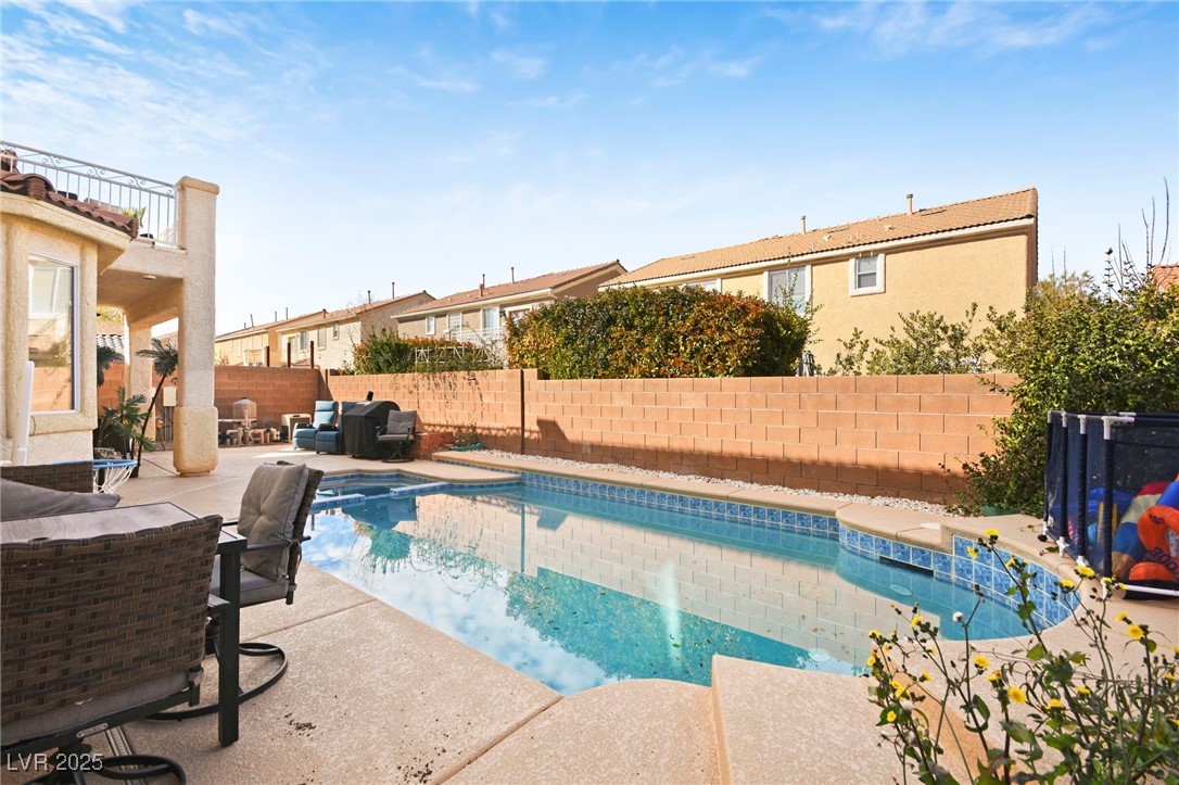 5832 Ivy Vine Court