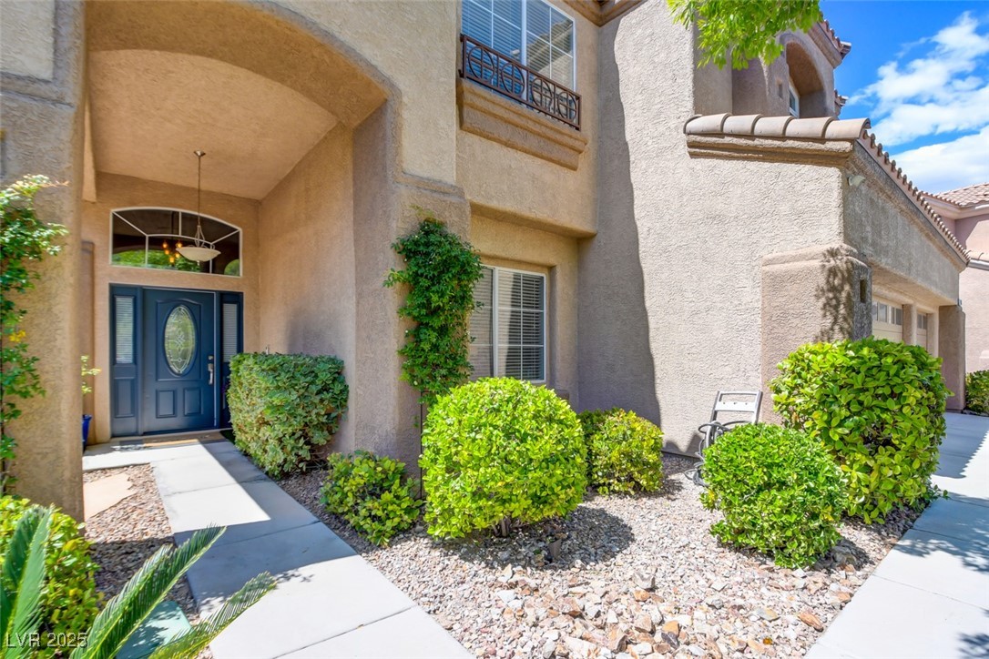 1701 Tesara Vista Place