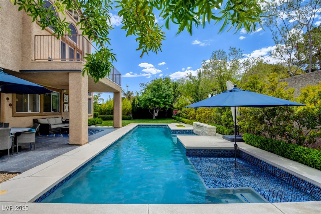 1701 Tesara Vista Place