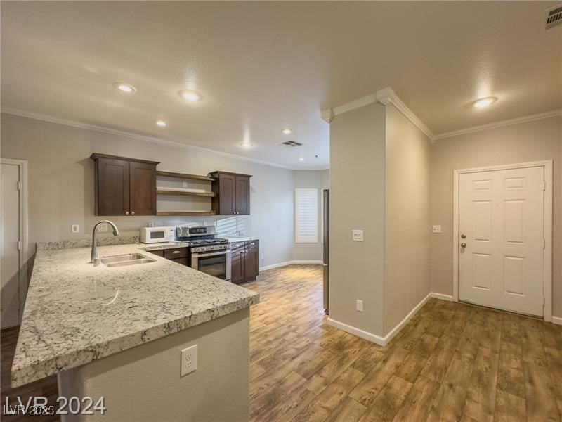 6777 Wormwood Lane