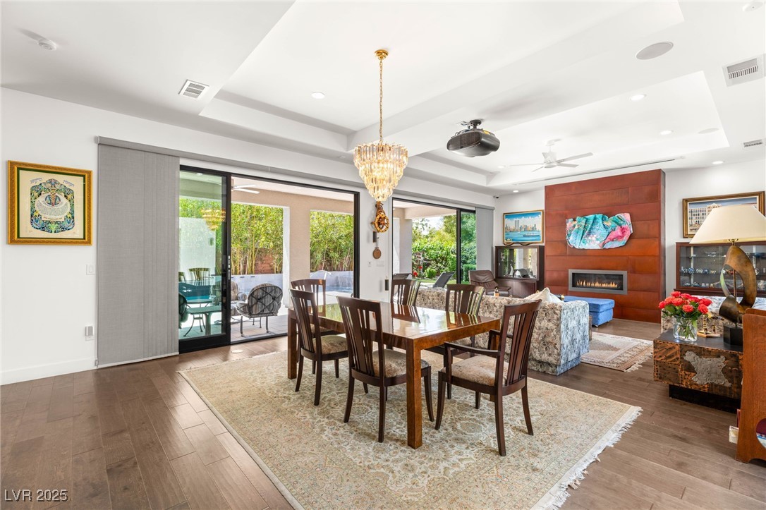 15 Gemstar Lane