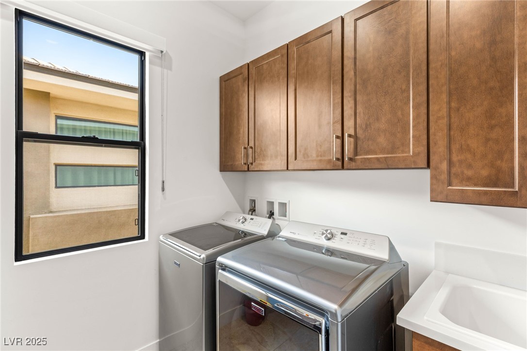 15 Gemstar Lane
