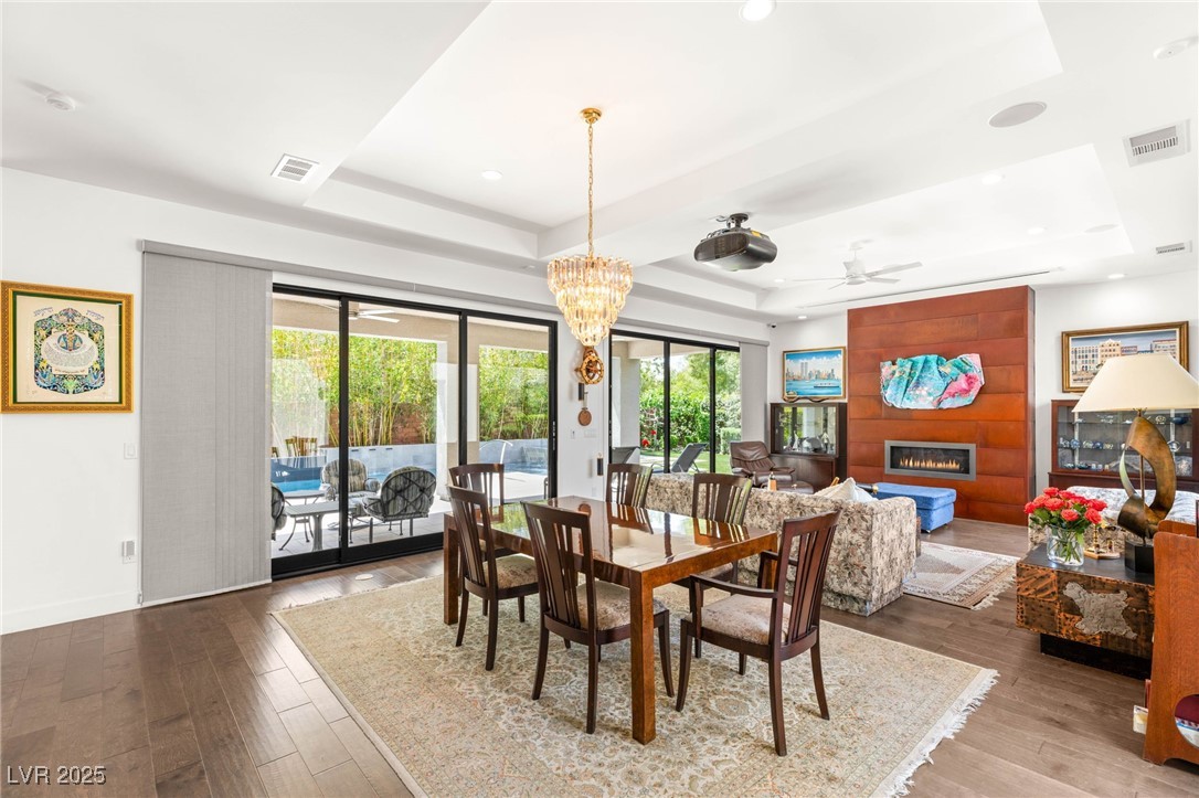 15 Gemstar Lane