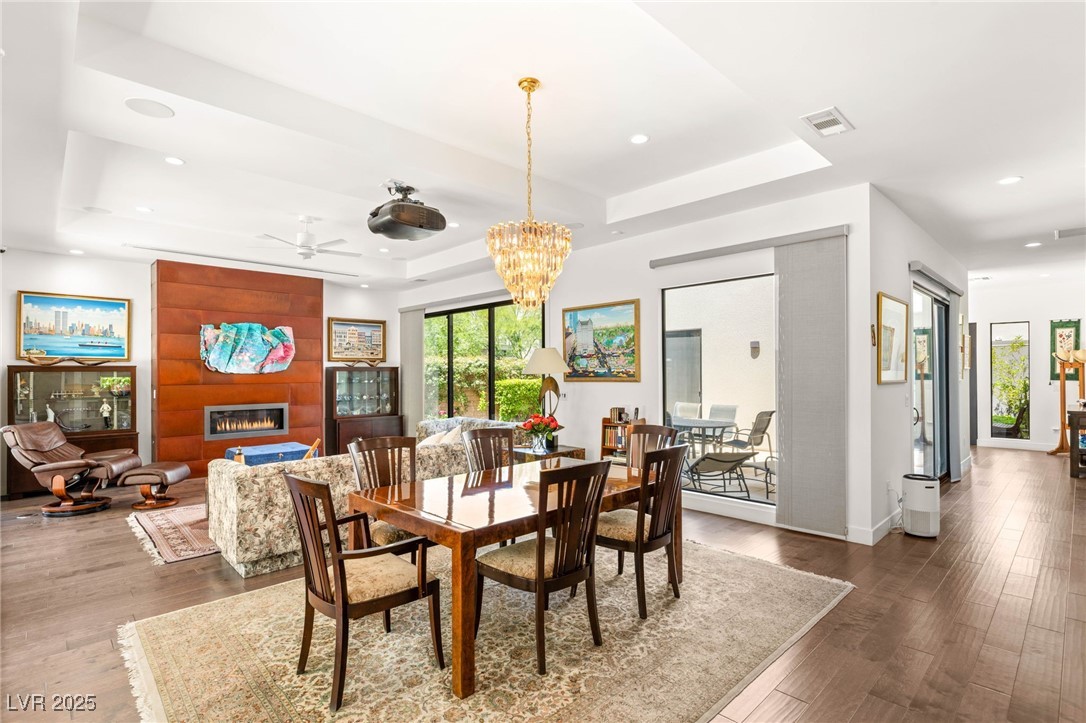 15 Gemstar Lane
