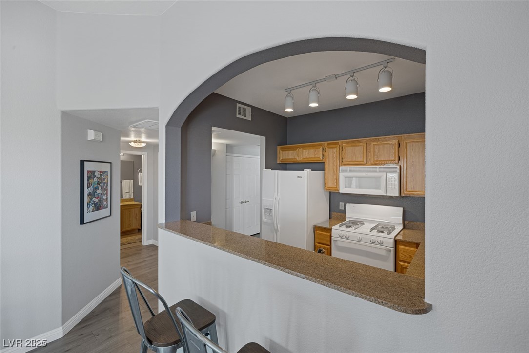 10001 Peace Way 2351