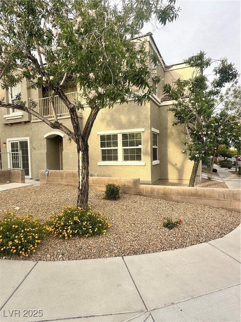 9148 Alluring Avenue