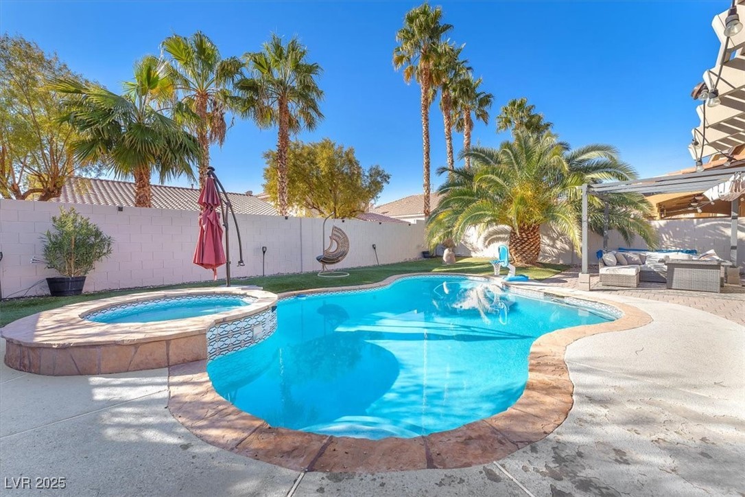 10113 Walhalla Plateau Court