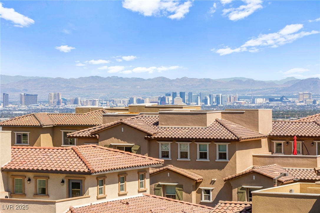 160 Lomita Heights Drive