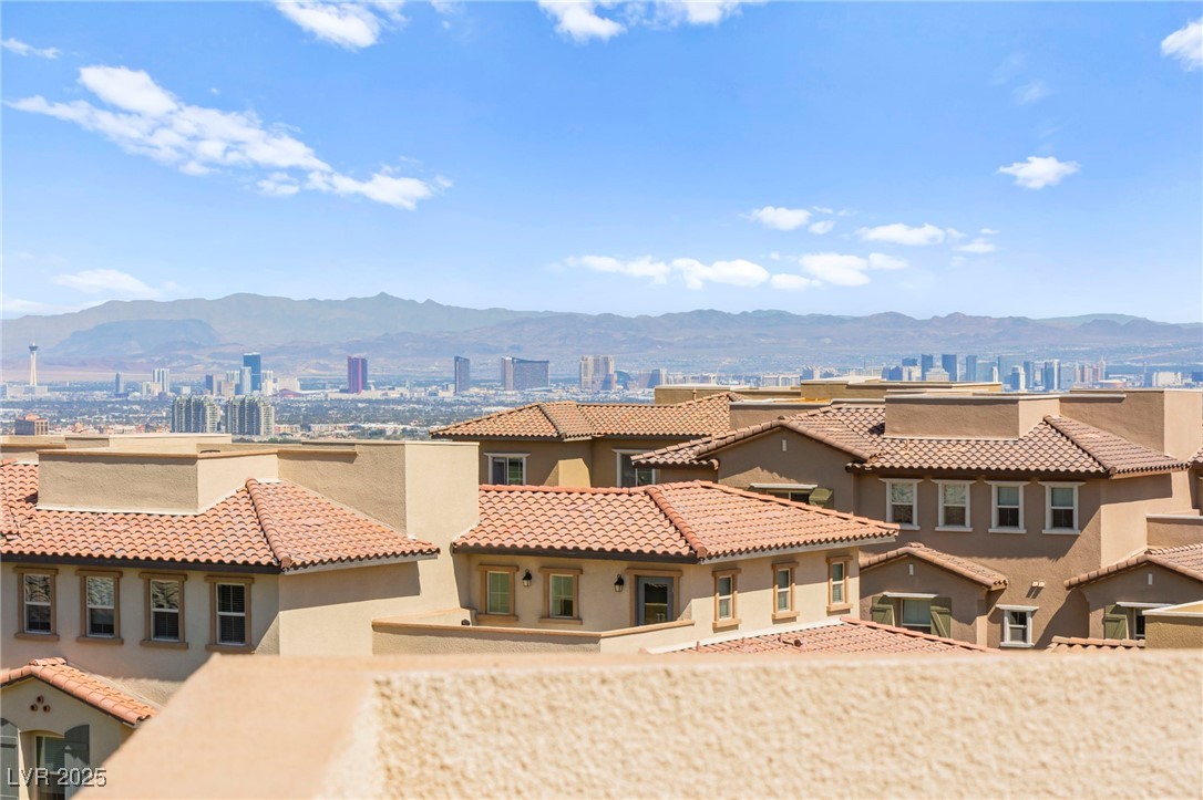 160 Lomita Heights Drive