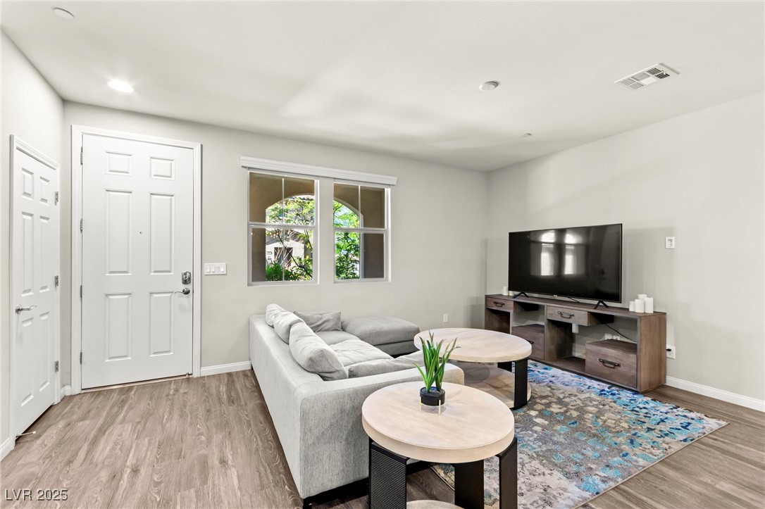 160 Lomita Heights Drive