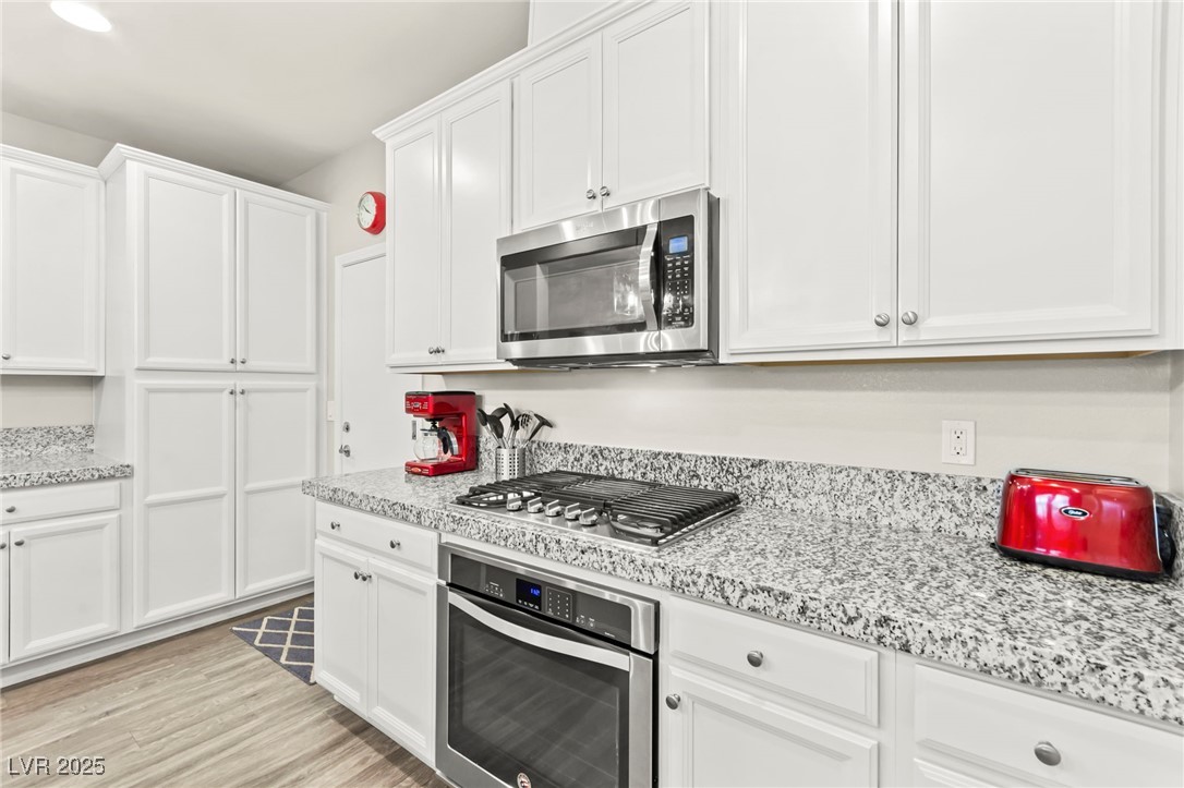 160 Lomita Heights Drive