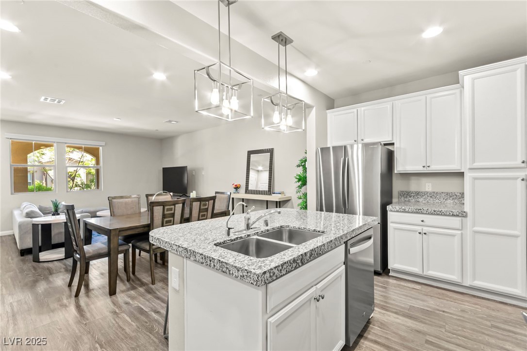 160 Lomita Heights Drive