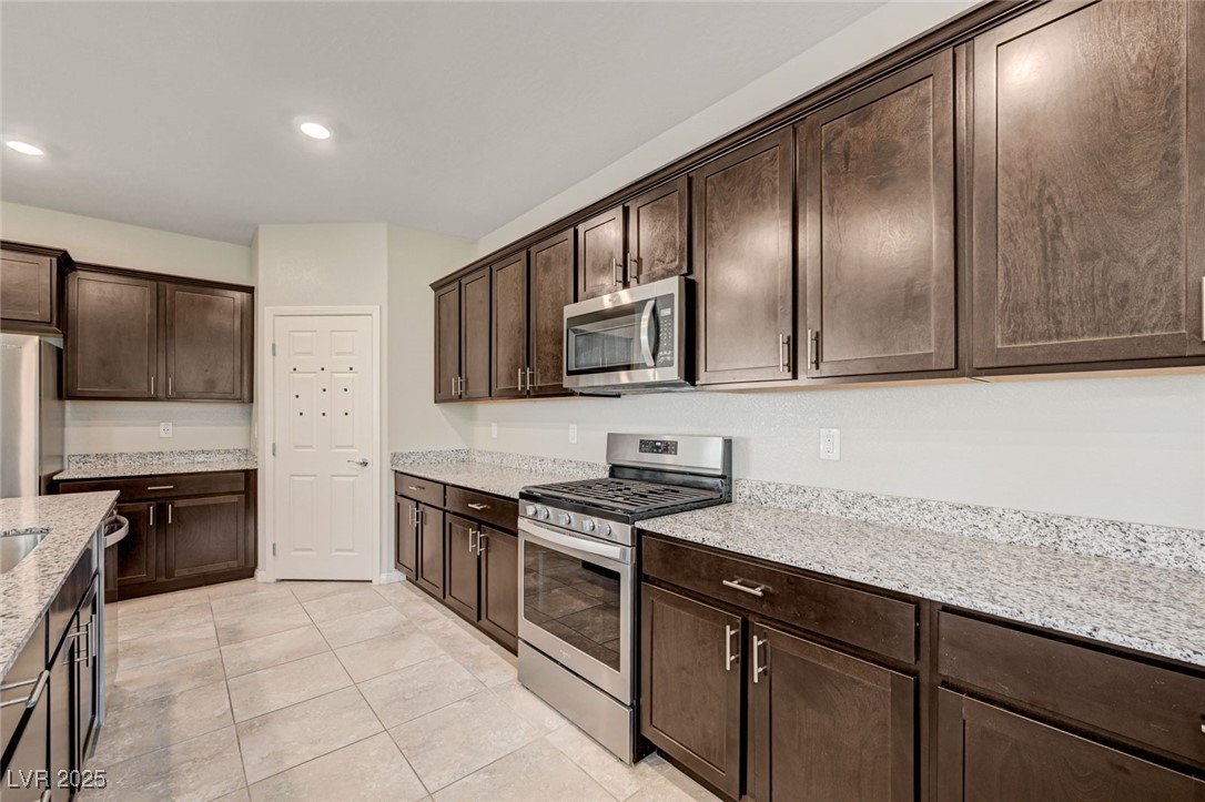 4503 Meteora Ledge Avenue