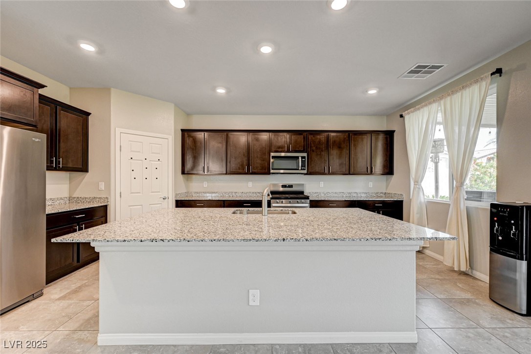 4503 Meteora Ledge Avenue