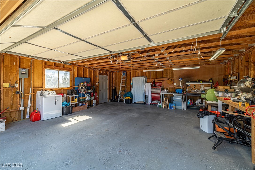4931 East Comanche Drive