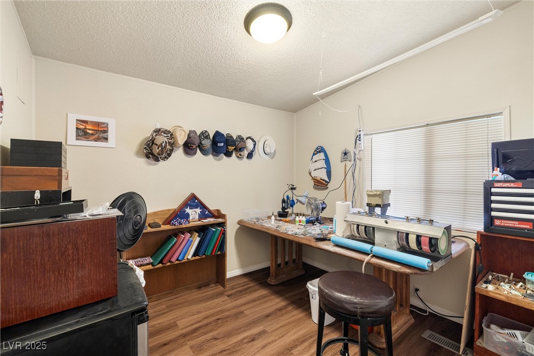 4931 East Comanche Drive