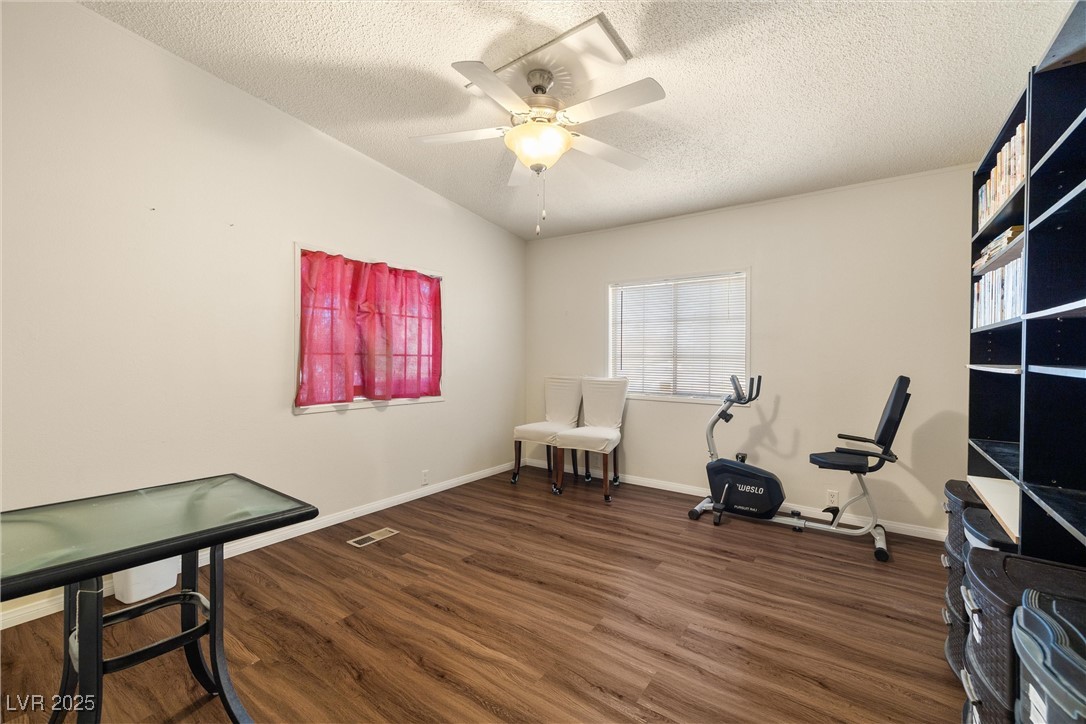 4931 East Comanche Drive