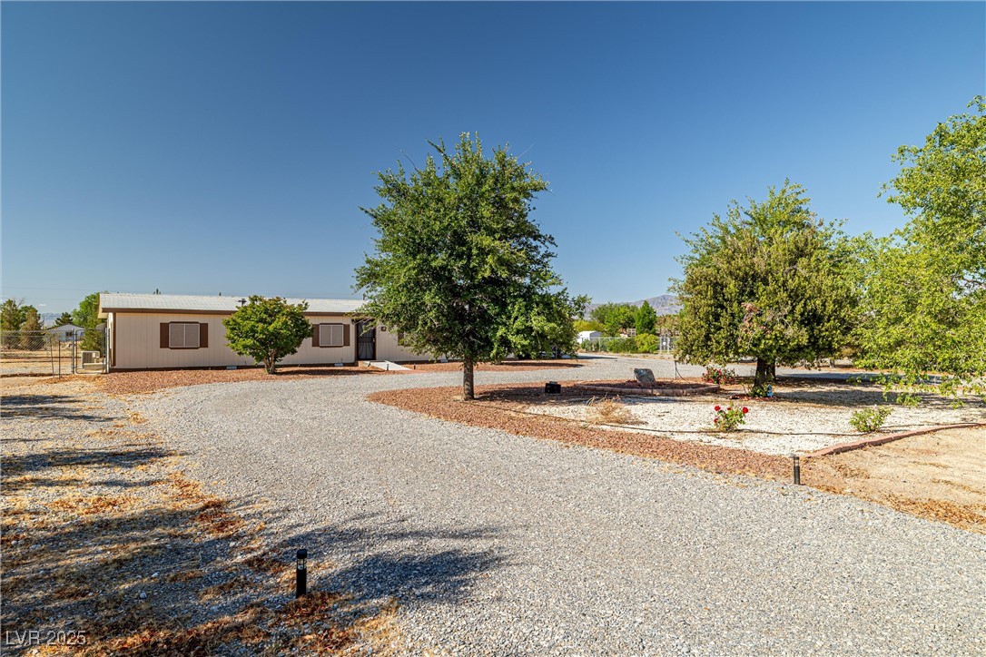 4931 East Comanche Drive