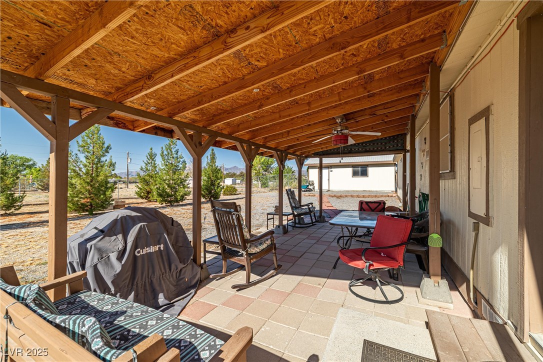4931 East Comanche Drive