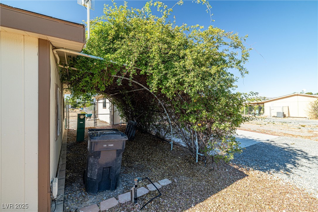 4931 East Comanche Drive